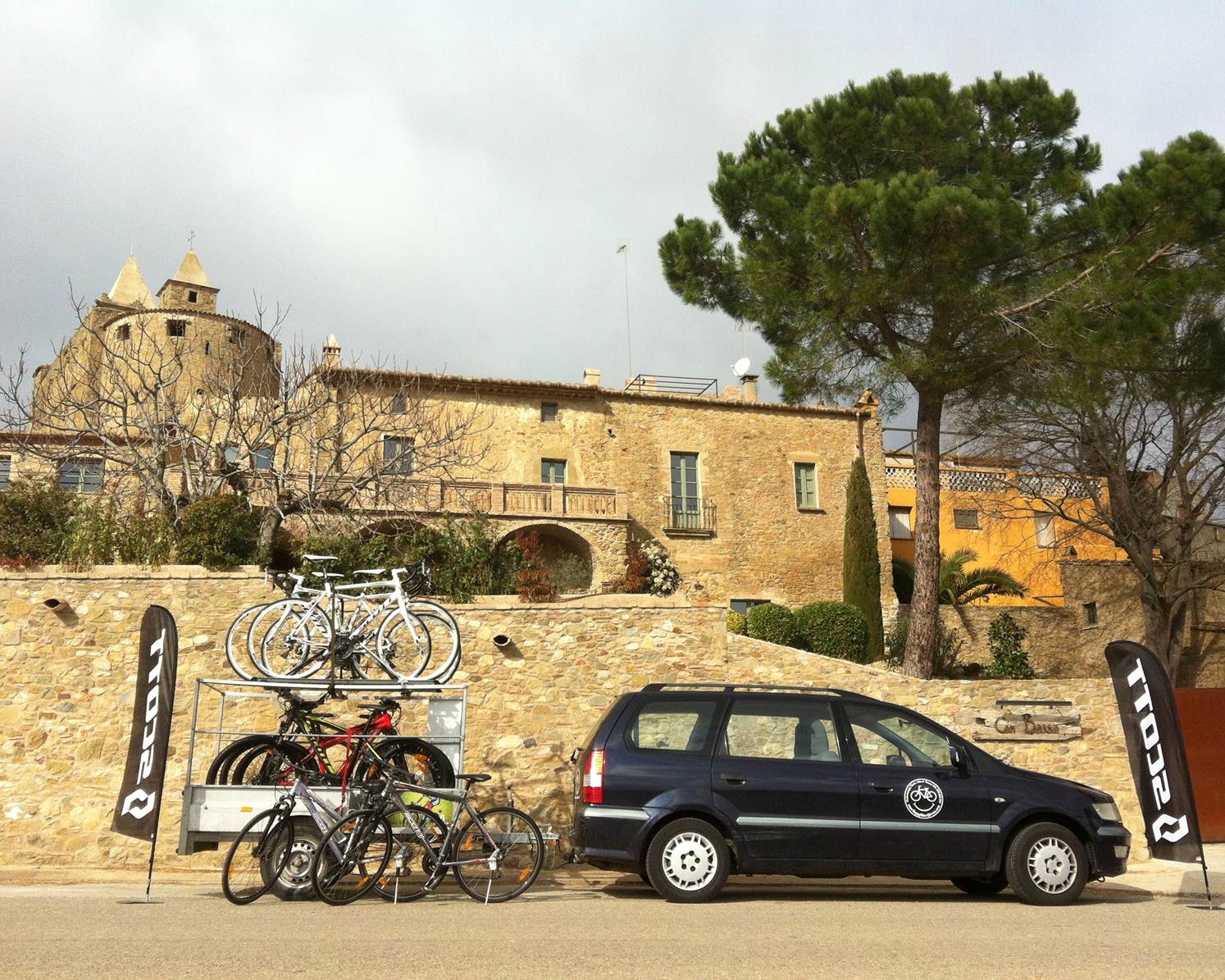 Happy Bikes Girona Bike Tow