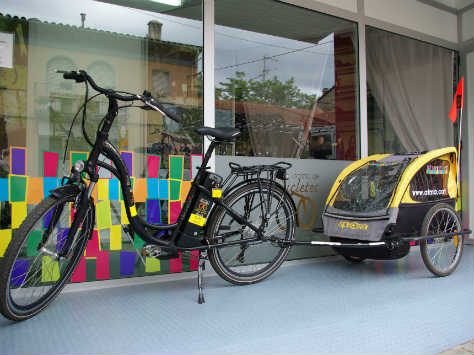 ATMA - Centre Logístic de Bicicletes Remolc per nadons