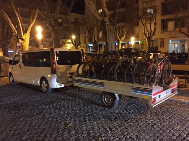 Taxi with bikes gironataxi.net