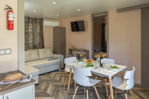 Camping Valldaro Dinning Room