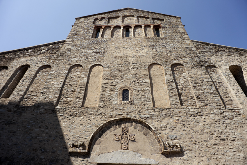 Façana de Santa Maria d'Arles