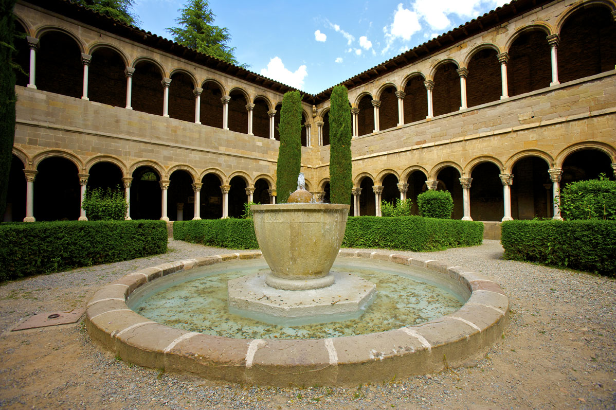 Cloître du monastère de Ripoll