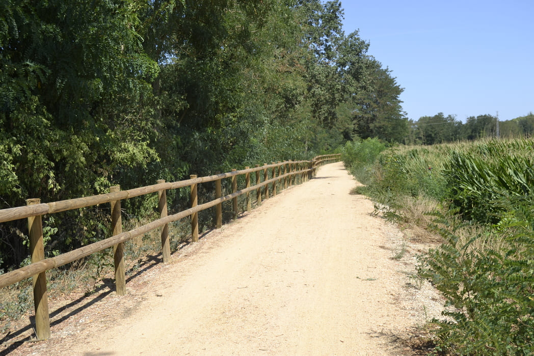 Vía verde ruta Circular Gironès Sud 20 km Girona