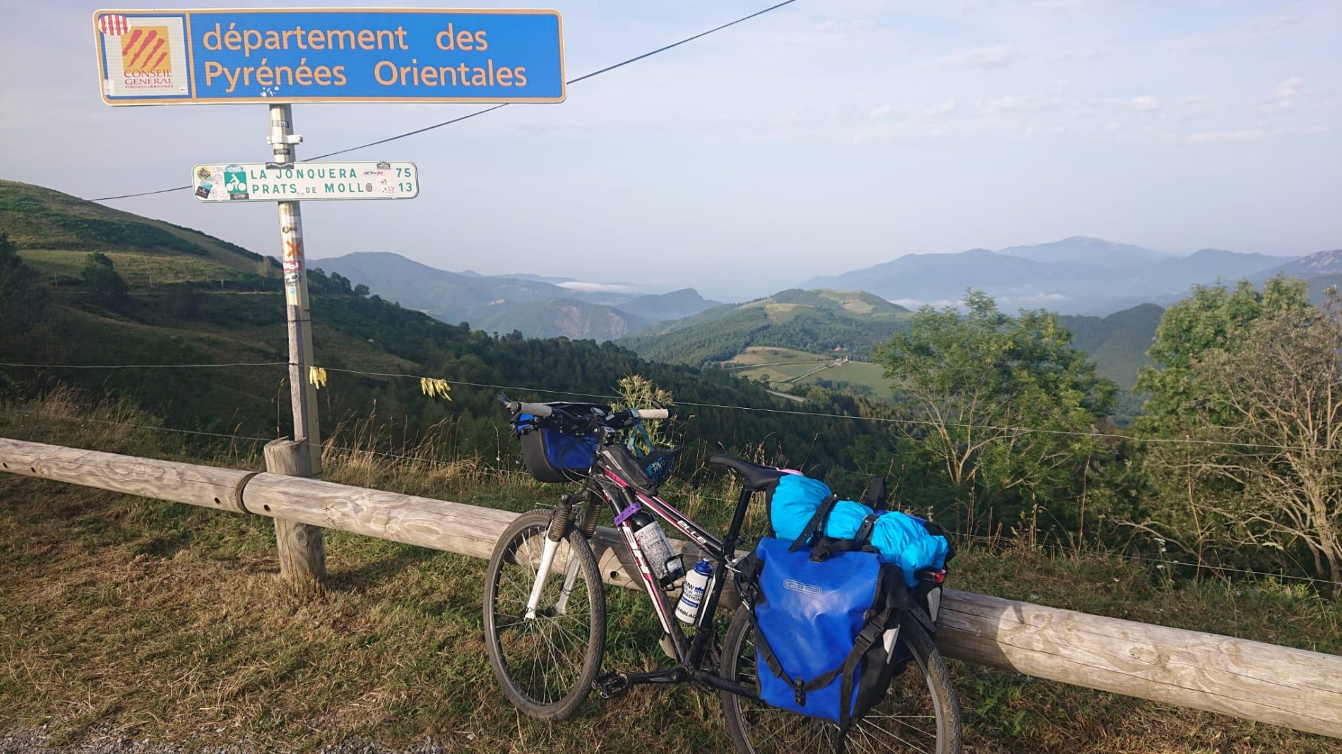 Cecilia, una cicloviatgera a la ruta Pirinexus